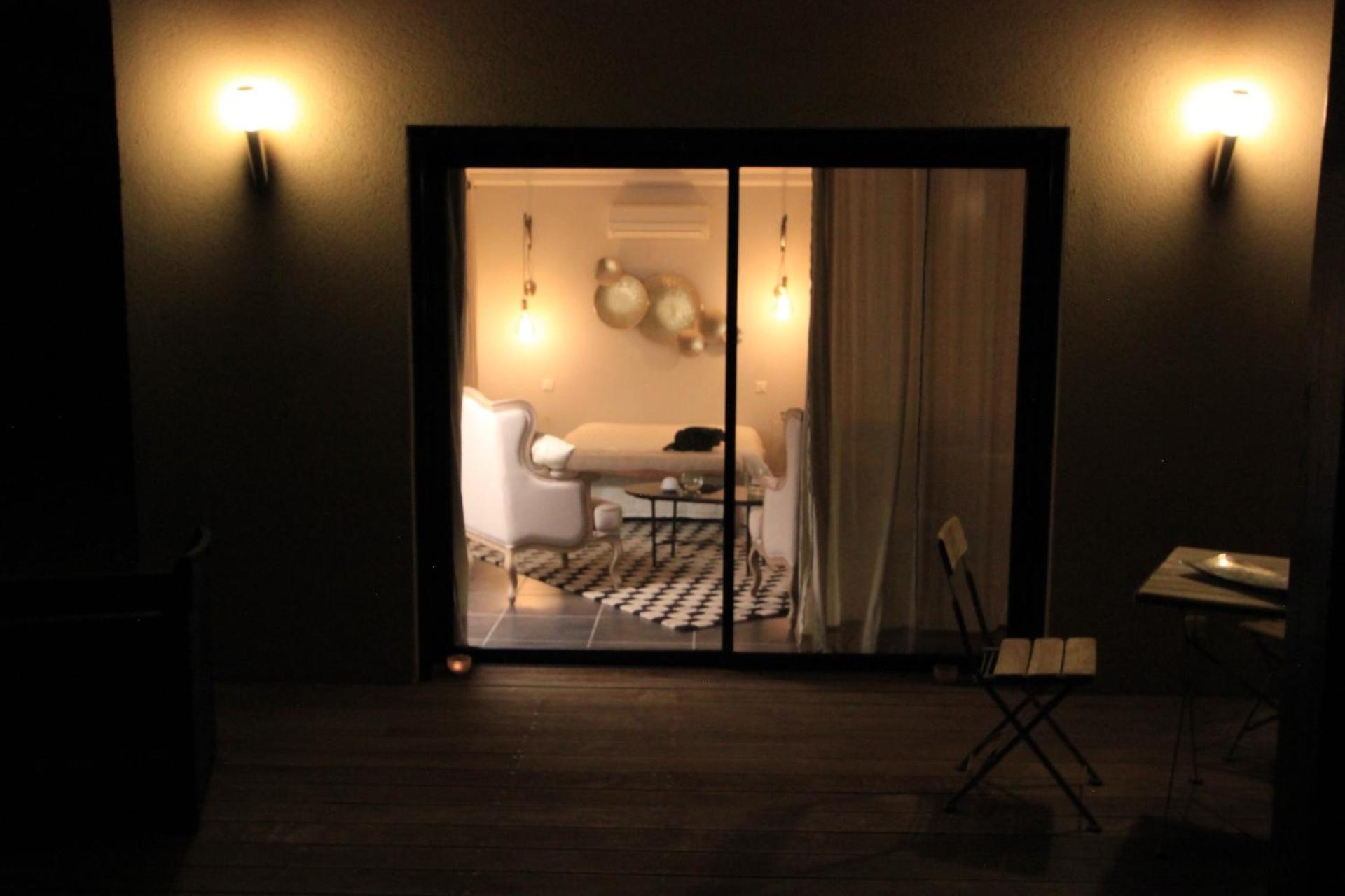 Bed and Breakfast Mas Paloma Rognonas Экстерьер фото