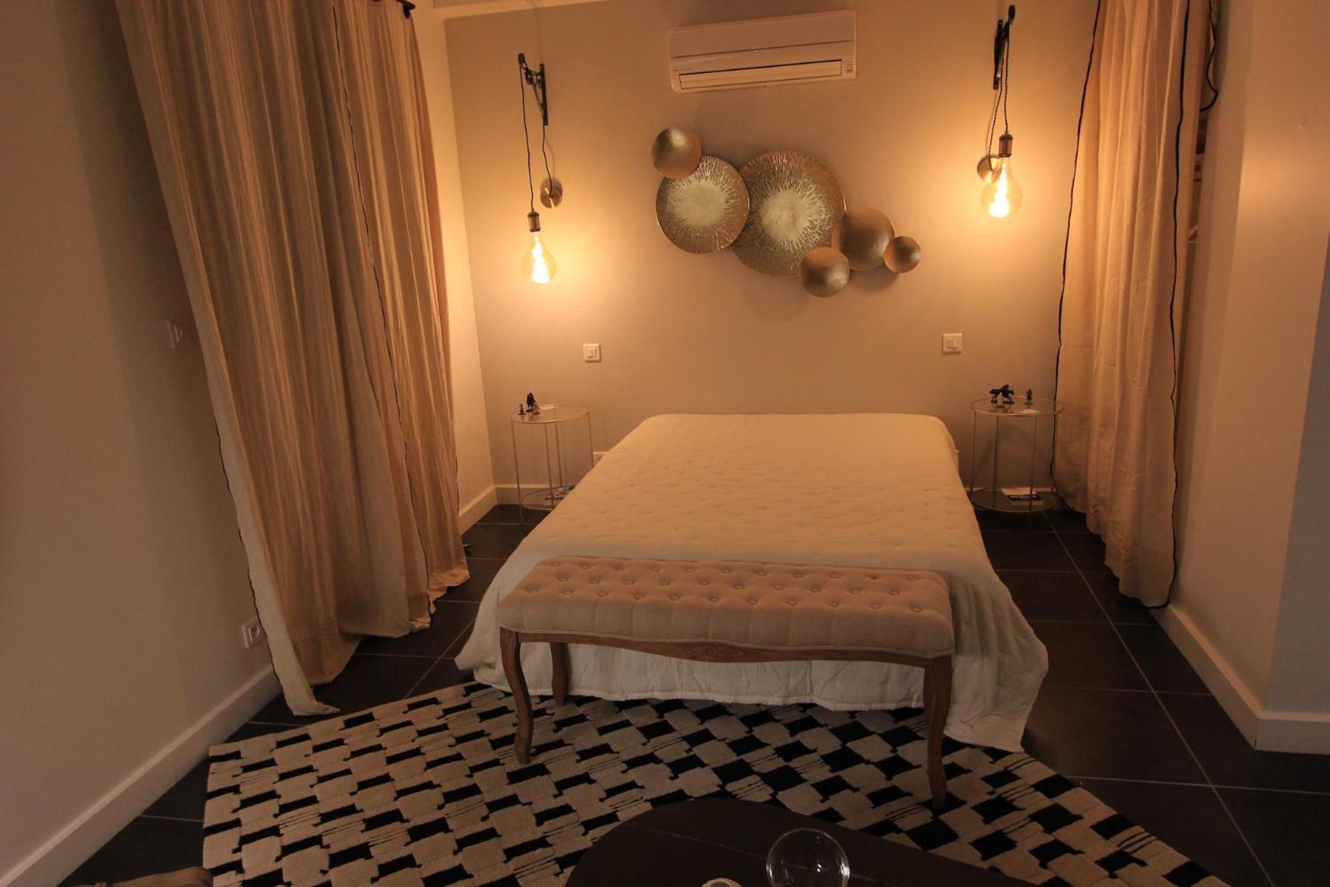 Bed and Breakfast Mas Paloma Rognonas Экстерьер фото