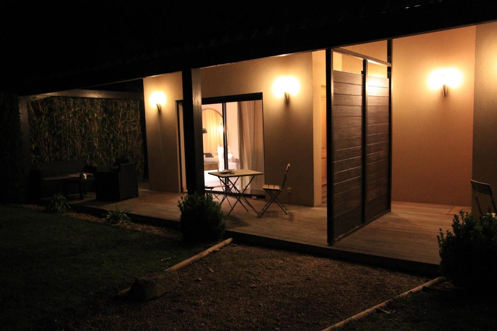 Bed and Breakfast Mas Paloma Rognonas Экстерьер фото
