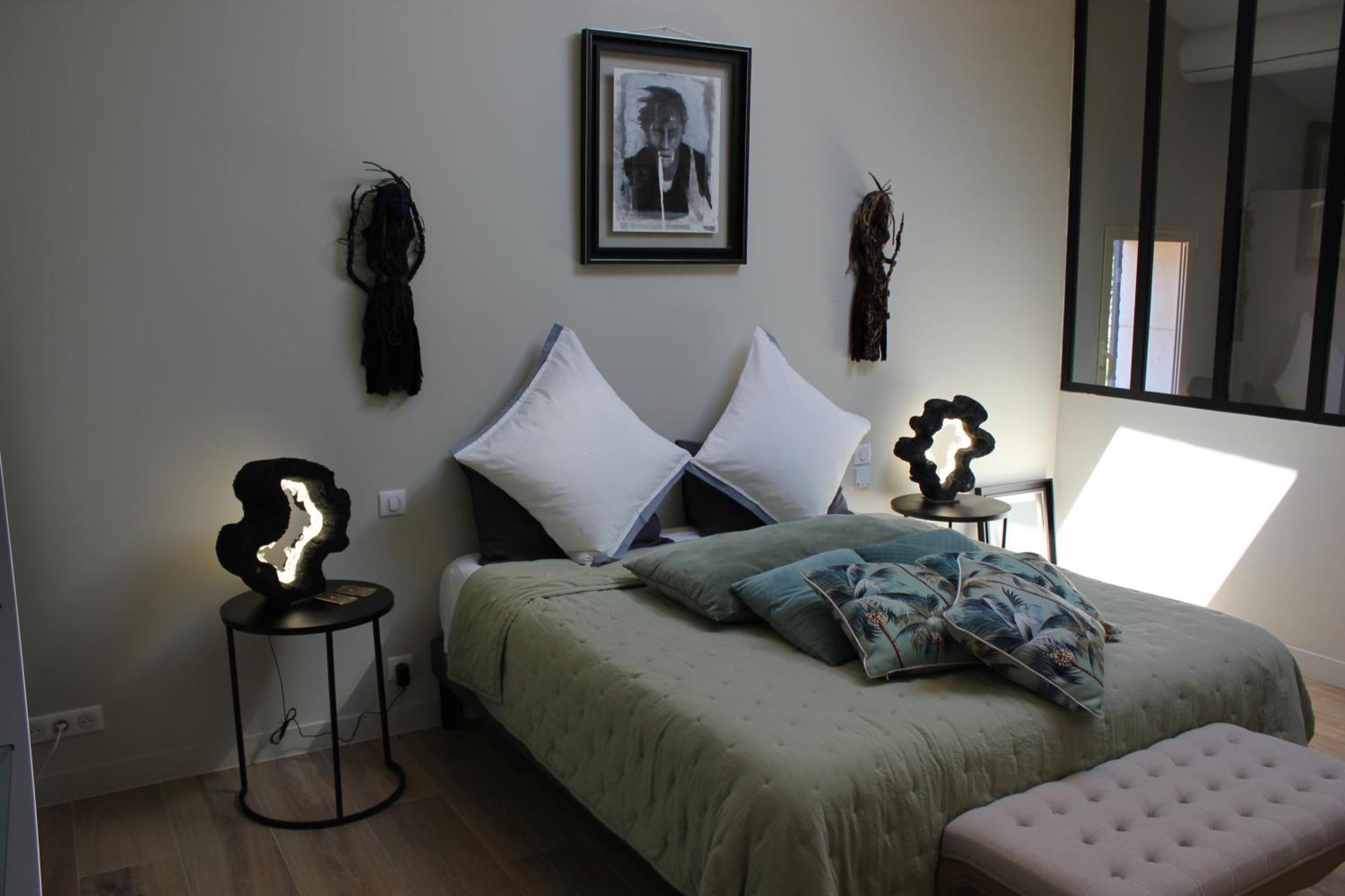 Bed and Breakfast Mas Paloma Rognonas Экстерьер фото